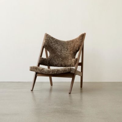 PRE-ORDER | AUDO CPH (Ex MENU) Knitting Lounge Chair, Dark Stained Oak Base, Sheepskin, Skandilock Curly 17 mm Drake 20 (Dark Brown)
