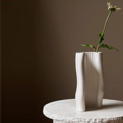 ferm LIVING Moire Vase, H30cm Large, Off-White