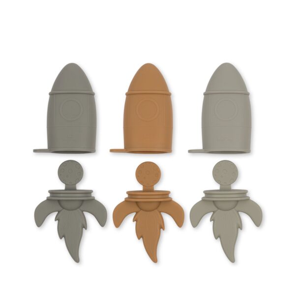Set of 3 kids ice cream mould rocket made of 100% silicone.