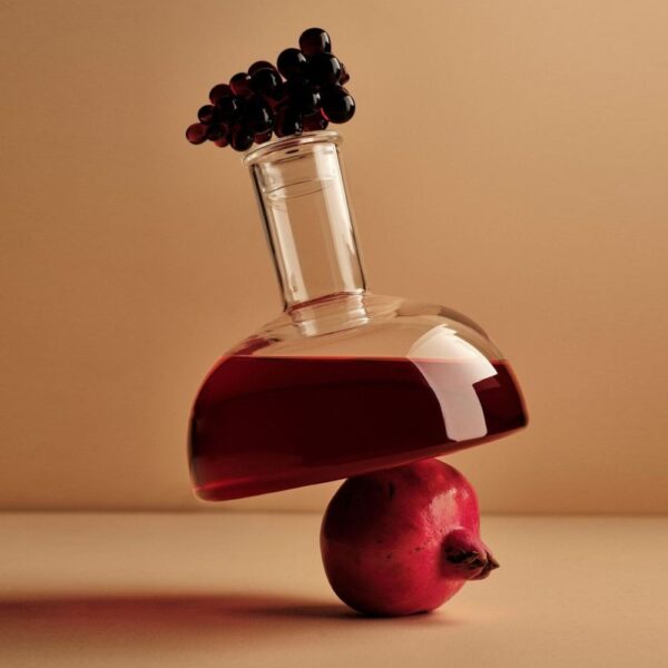 MAISON BALZAC Bordeaux Wine Decanter, Clear/Amber