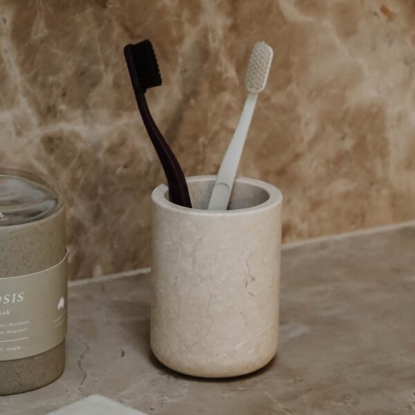 METTE DITMER Marble Toothbrush Holder, Sand
