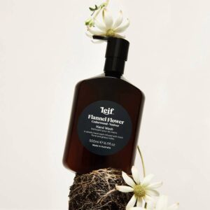 Flannel FLower with a scent of floral and grassy, the newest hand wash 500ml collection from Leif.