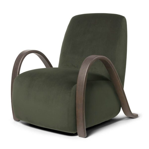 A packshot of Buur Lounge Chair in Rich Velvet pine.