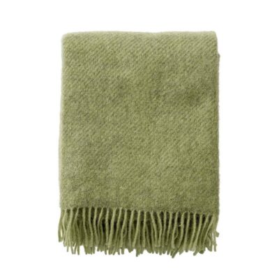 The Gotland wool blanket in pear with fringe